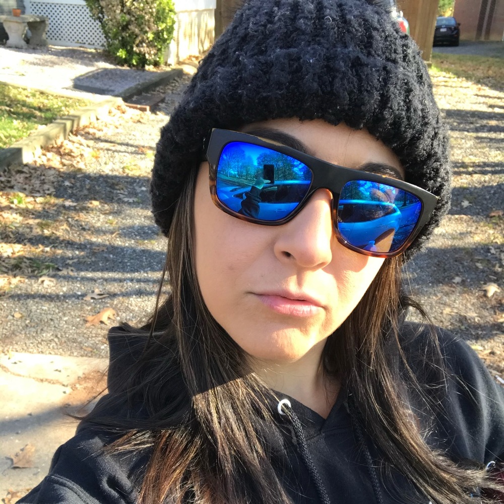 Meet your Posher, Daniela